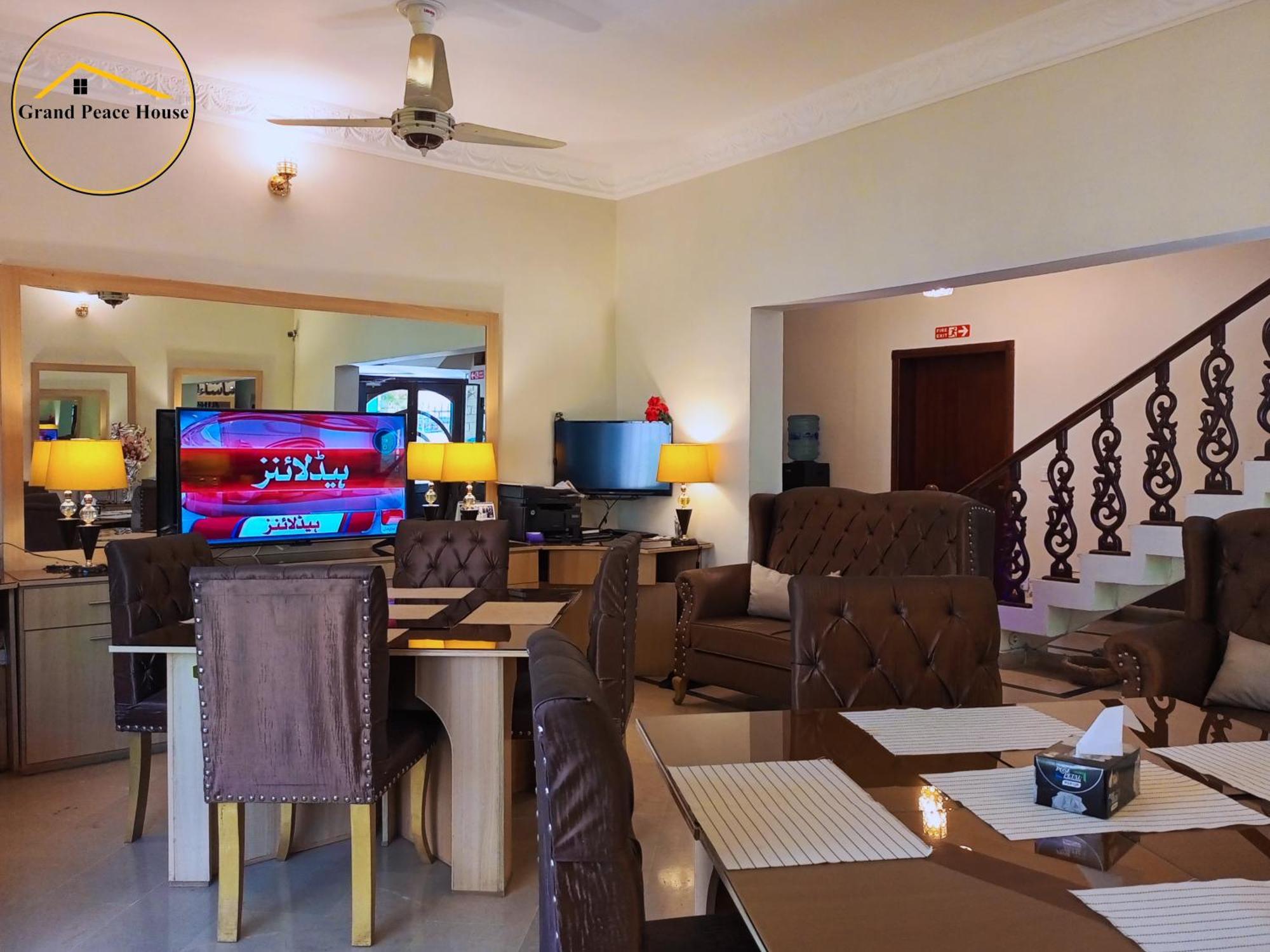 Grand Peace House I Bed & Breakfast Islamabad Ngoại thất bức ảnh