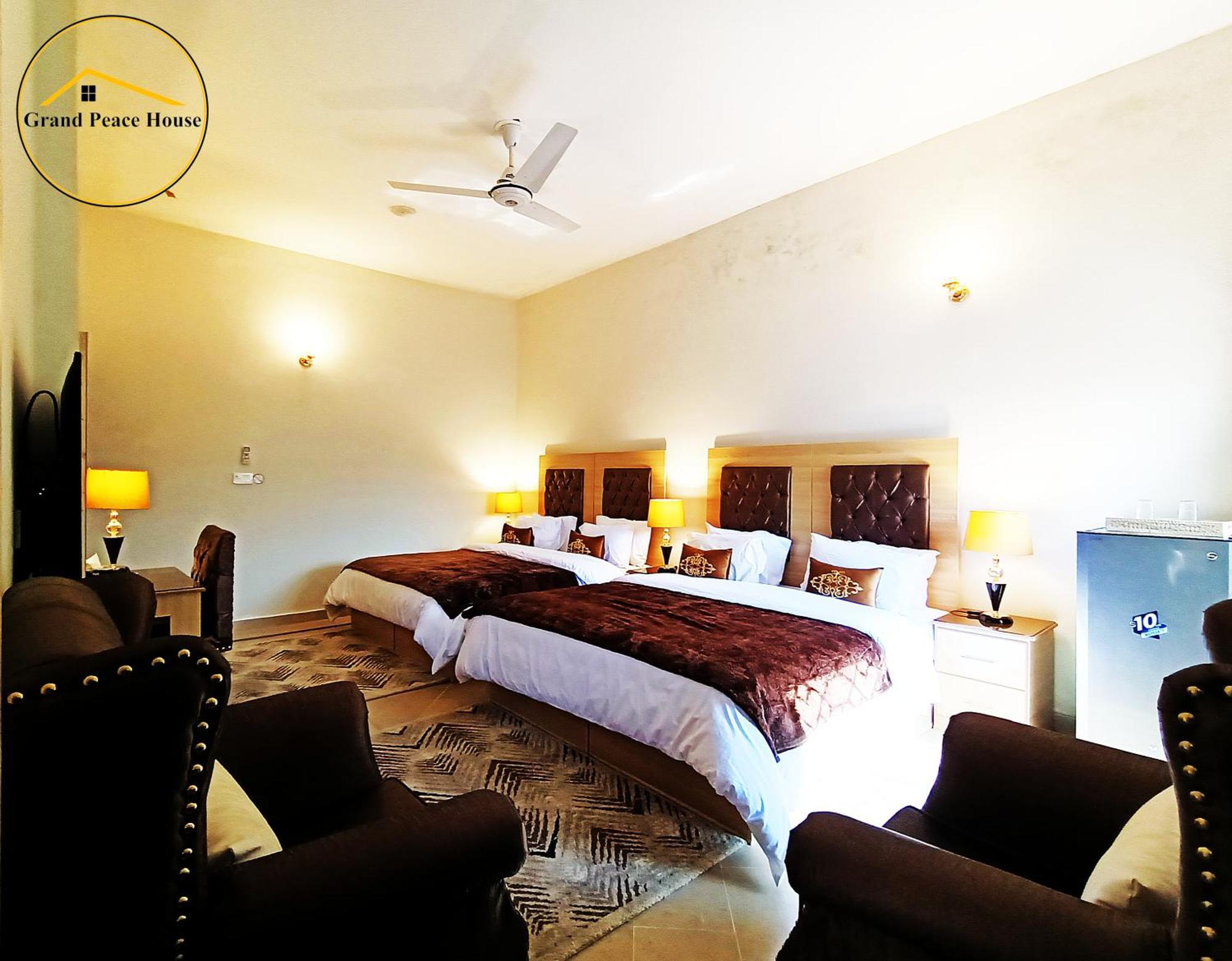 Grand Peace House I Bed & Breakfast Islamabad Ngoại thất bức ảnh