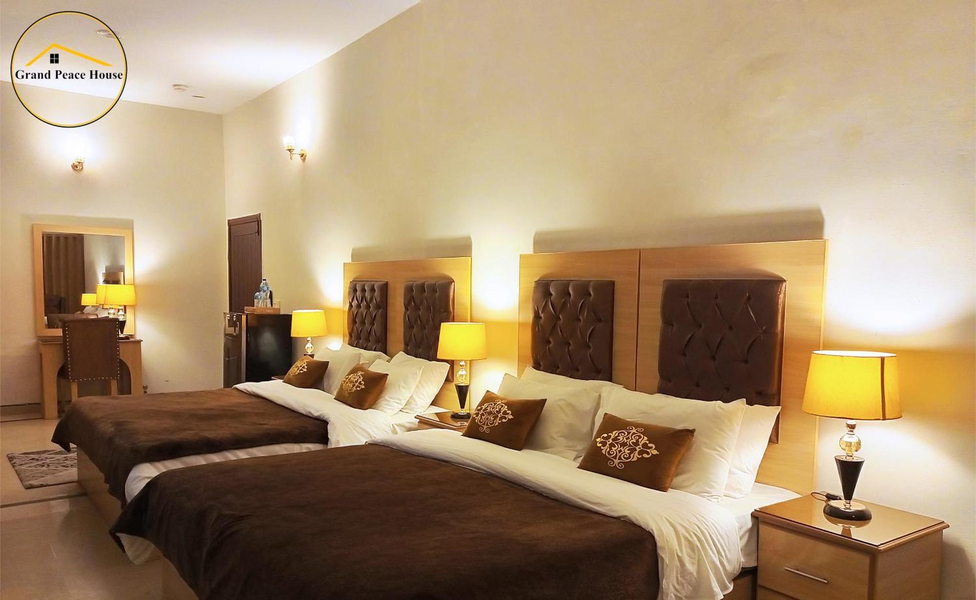 Grand Peace House I Bed & Breakfast Islamabad Ngoại thất bức ảnh