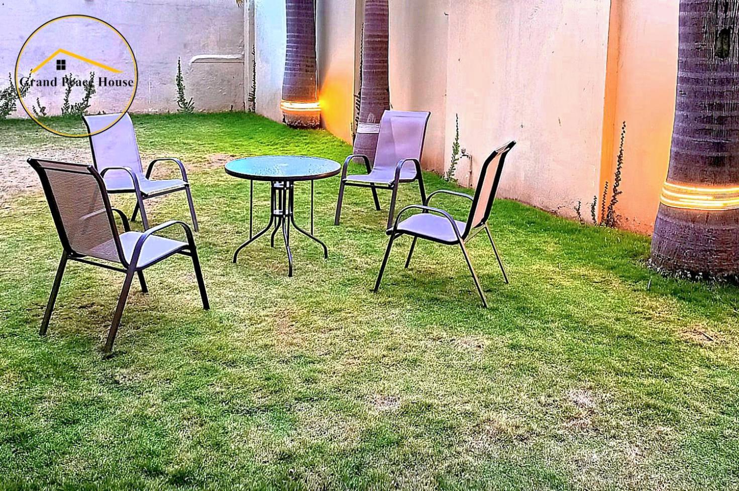 Grand Peace House I Bed & Breakfast Islamabad Ngoại thất bức ảnh